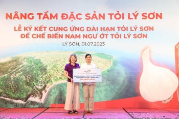 Công ty CP Hàng tiêu dùng Masan – Hội viên Hiệp hội Nước mắm Việt Nam đóng góp vào Chương trình an sinh xã hội của huyện đảo Lý Sơn, Quảng Ngãi 500 triệu đồng
