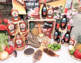 Le-hoi-pho-Van-Cu-2025-Cung-Masan-Consumer-ton-vinh-huong-vi-Viet-le-hoi.jpg