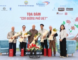 Toa-dam-Con-duong-pho-Viet-4.jpg