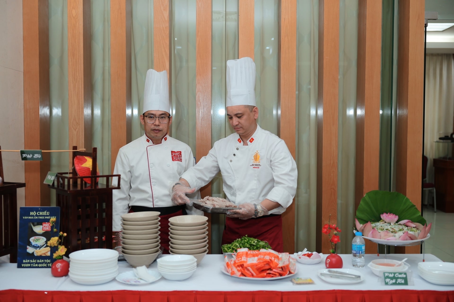 Lần đầu tiên một chương trình Phở được triển khai theo mô hình “roadshow văn hoá - ngoại giao - cộng đồng” trên quy mô đa quốc gia tại châu Âu. Ảnh: Trần Quang Tú