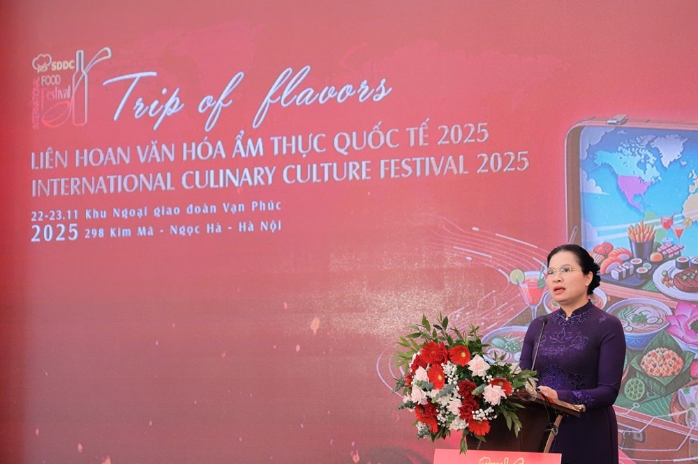 Lãnh đạo Hiệp hội Nước mắm Việt Nam tham dự Liên hoan Văn hoá ẩm thực Quốc tế 2025 chung sức giúp đỡ đồng bào miền Trung ảnh 3